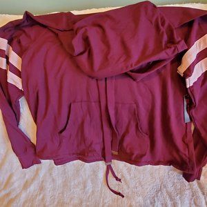 Lightweight hooded top, sweatchirt